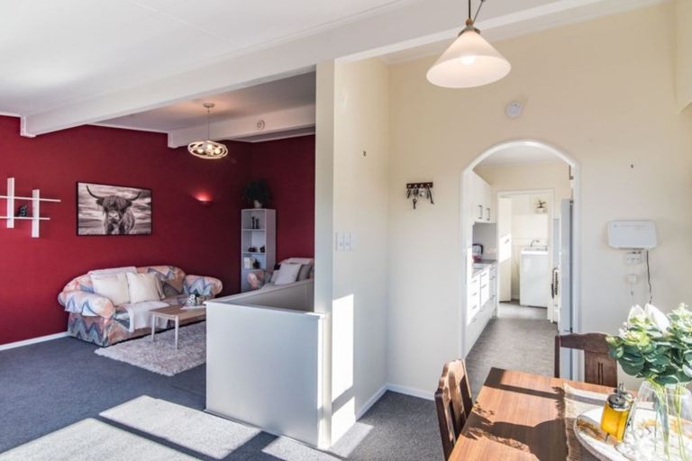 Photo of property in 27a Old Coach Road, Johnsonville, Wellington, 6037