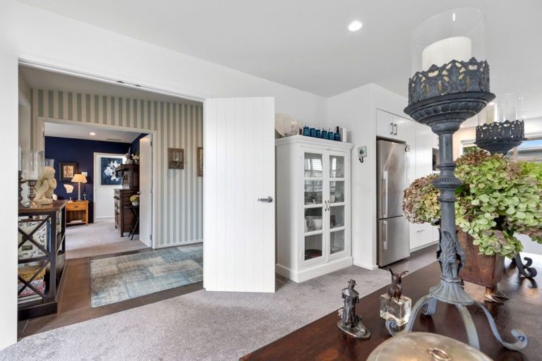 Photo of property in 22 Oceania Sands Way, Papamoa Beach, Papamoa, 3118