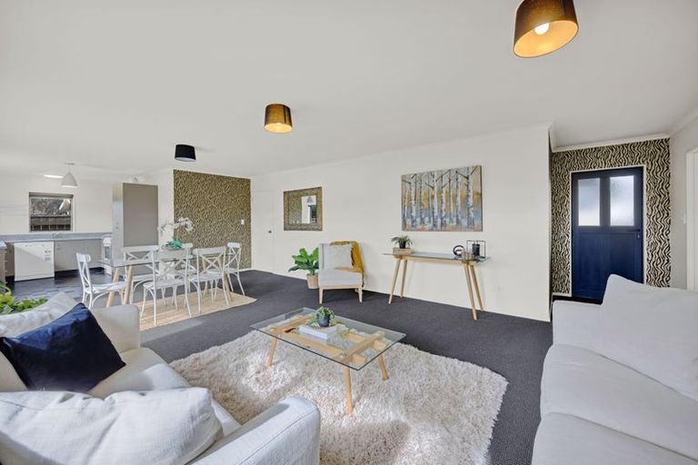 Photo of property in 17a Exeter Street, Brooklands, New Plymouth, 4310