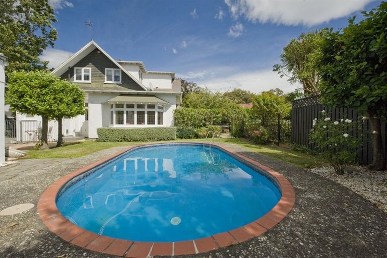 Photo of property in 284 Papanui Road, Merivale, Christchurch, 8052