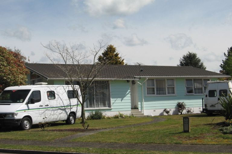 Photo of property in 20 Barron Crescent, Fenton Park, Rotorua, 3010