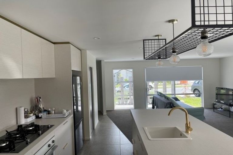 Photo of property in 61 Pakanga Grove, Pyes Pa, Tauranga, 3112