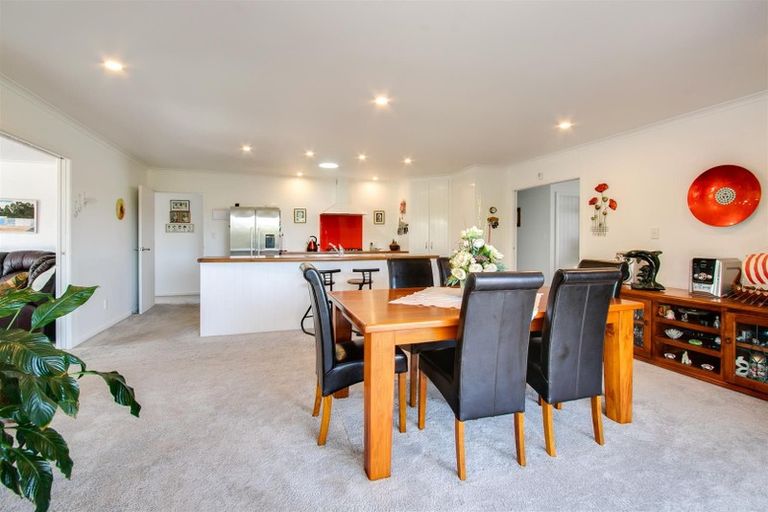 Photo of property in 25 Delta Mews Place, Clive, 4102