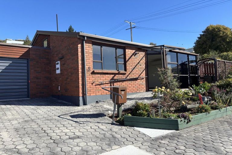 Photo of property in 11 Kia Ora Drive, Oamaru, 9400