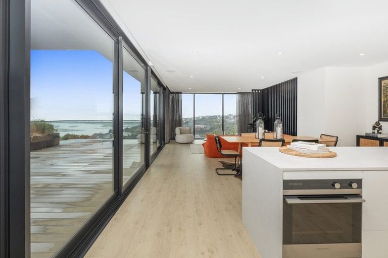 Photo of property in 3 Selleck Street, Mount Pleasant, Christchurch, 8081