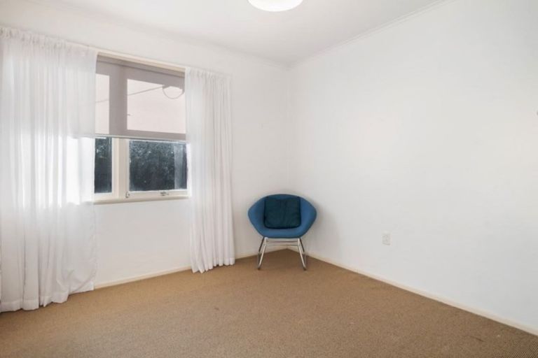 Photo of property in 65a Queen Road, Bellevue, Tauranga, 3110