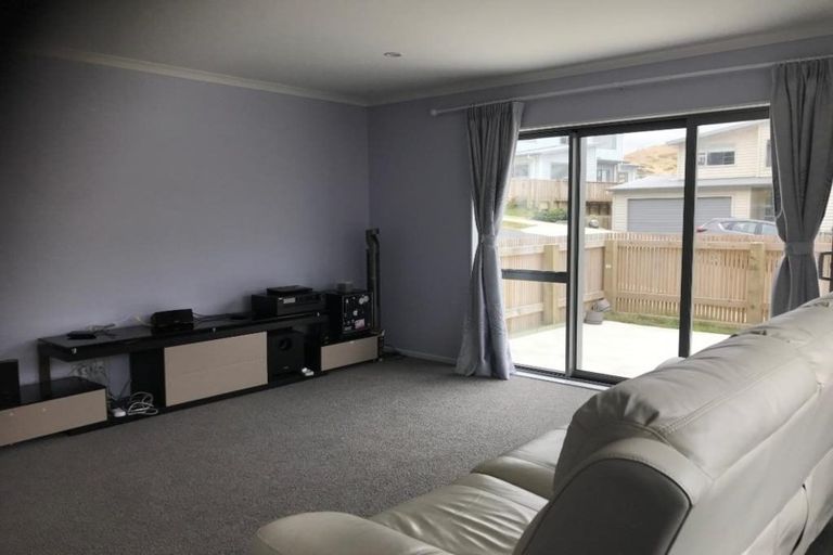 Photo of property in 5 Prestwich Rise, Churton Park, Wellington, 6037