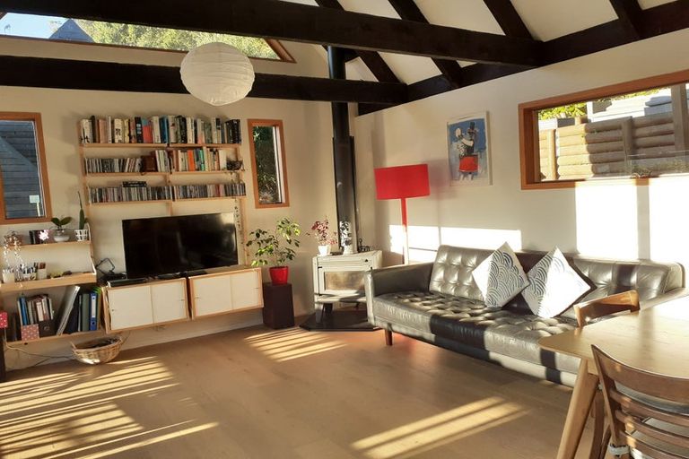 Photo of property in 4/8 Elphinstone Avenue, Strathmore Park, Wellington, 6022