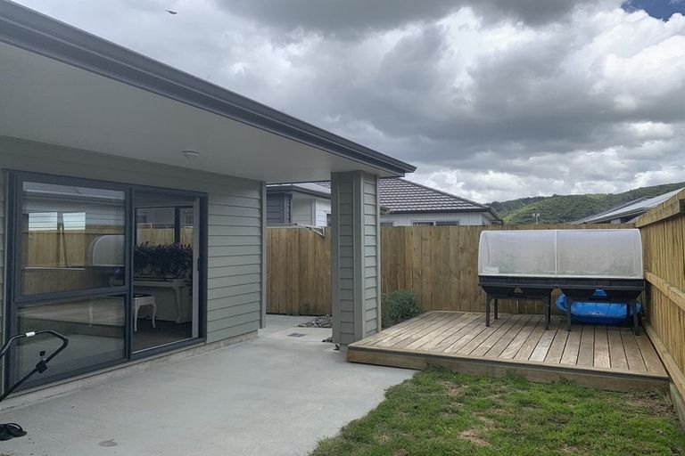 Photo of property in 4 Waitara Street, Taita, Lower Hutt, 5011