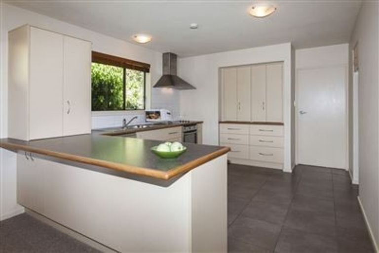 Photo of property in 11 Lansbury Avenue, Strowan, Christchurch, 8052