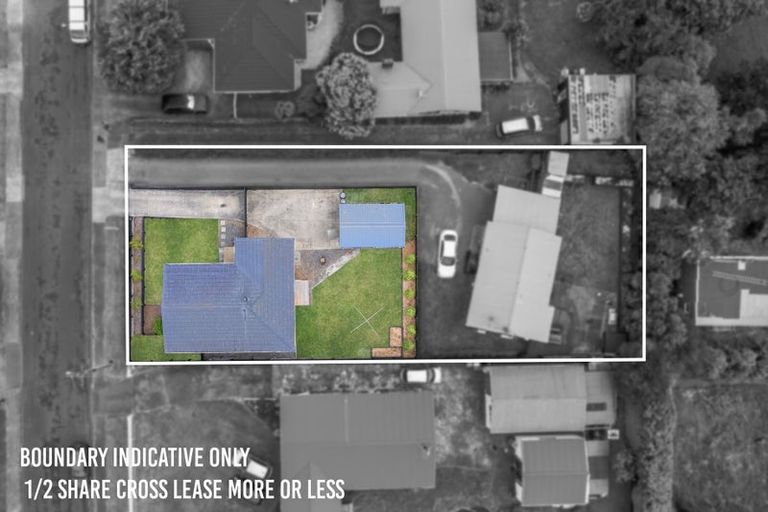 Photo of property in 11 Michael Road, Paraparaumu Beach, Paraparaumu, 5032