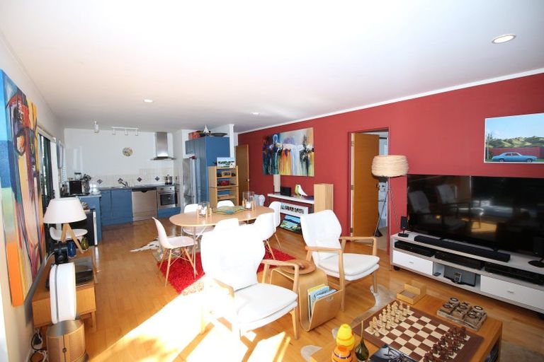 Photo of property in 107 Kowhai Avenue, Matarangi, Whitianga, 3592