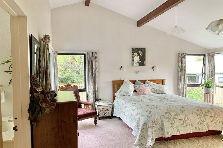 Photo of property in 7d Limbrick Street, Waipawa, 4210