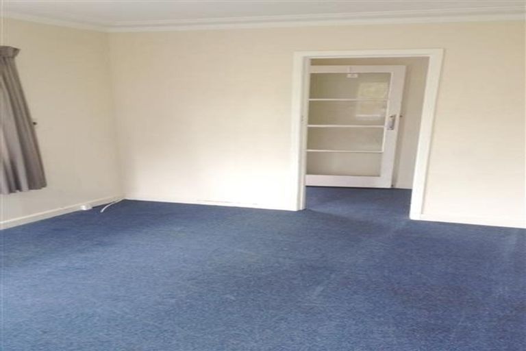 Photo of property in 382 West Coast Road, Glen Eden, Auckland, 0602