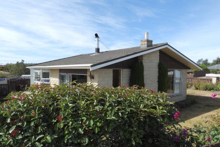 Photo of property in 44 Grove Avenue, Weston, Oamaru, 9401