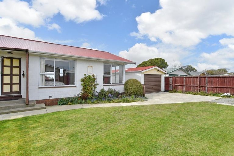 Photo of property in 32 Monowai Crescent, North New Brighton, Christchurch, 8083