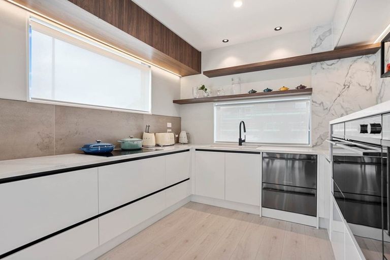 Photo of property in 62 Wallace Road, Hobsonville, Auckland, 0616