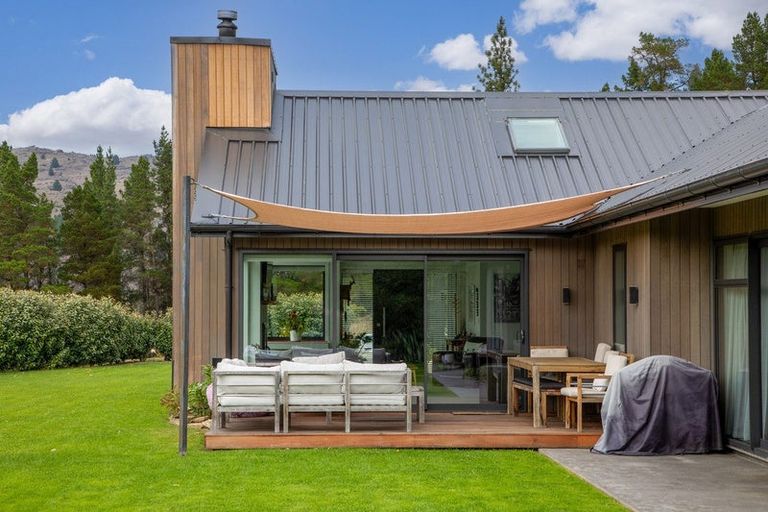 Photo of property in 98 Aronui Road, Bridge Hill, Alexandra, 9320