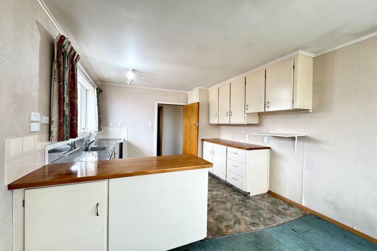 Photo of property in 56 Raymond Street, West End, Timaru, 7910