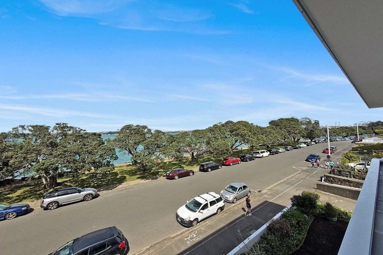 Photo of property in 3/18a King Edward Parade, Devonport, Auckland, 0624