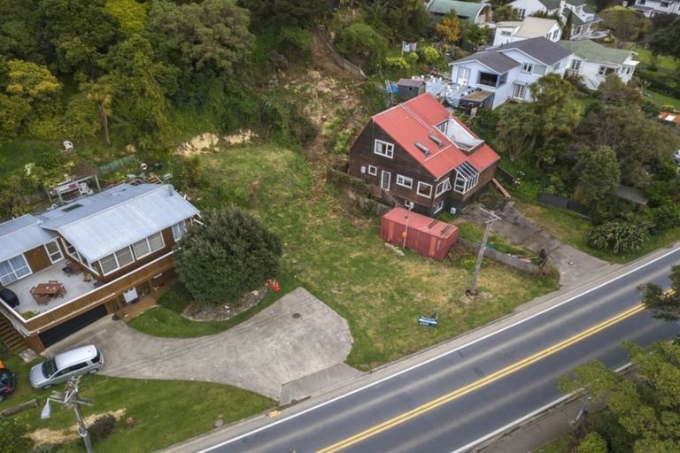 Photo of property in 158 Paremata Road, Paremata, Porirua, 5024