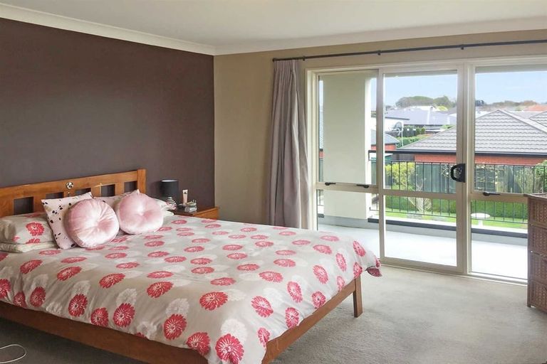 Photo of property in 4 Caroline Way, Northwood, Christchurch, 8051