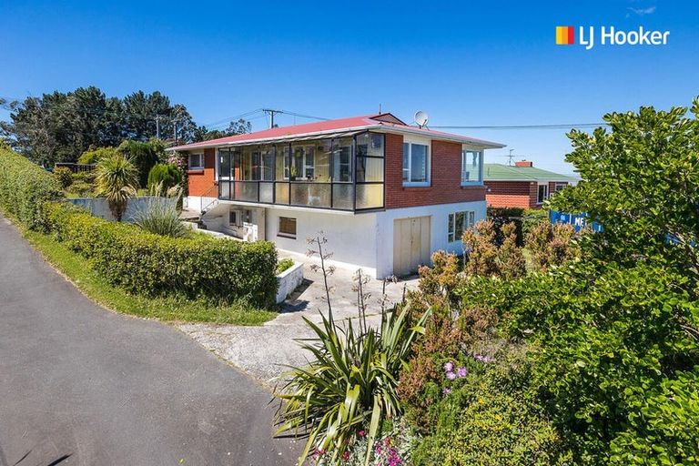 Photo of property in 247 Highcliff Road, Shiel Hill, Dunedin, 9013