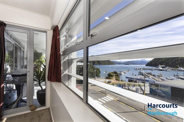 Photo of property in Oxleys Rock Apartments, 303/6 London Quay, Picton, 7220