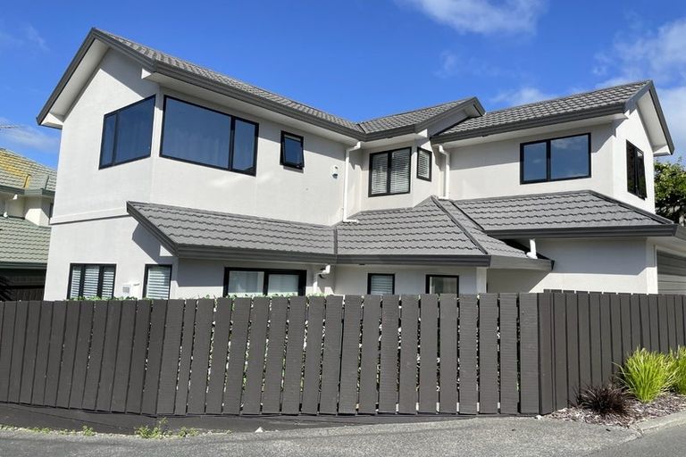 Photo of property in 74 Abilene Crescent, Churton Park, Wellington, 6037