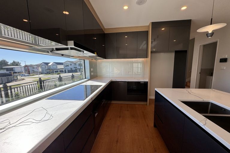 Photo of property in 343 Flat Bush School Road, Flat Bush, Auckland, 2019