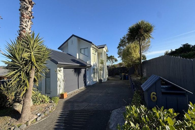 Photo of property in 6 Chadlington Avenue, Henderson, Auckland, 0612