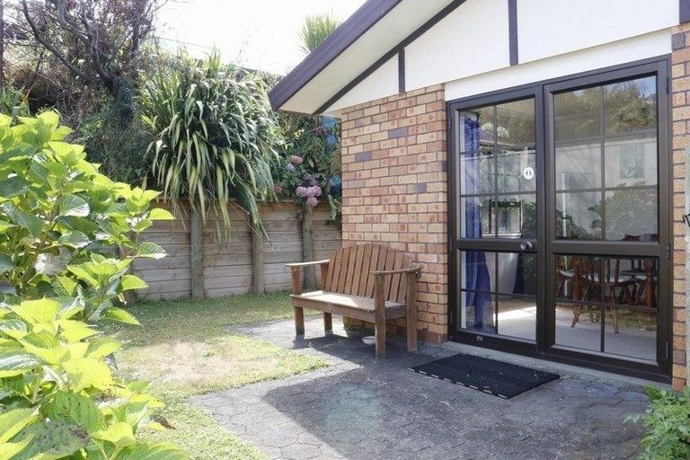 Photo of property in 28 Parkes Avenue, Saint Johns Hill, Whanganui, 4501