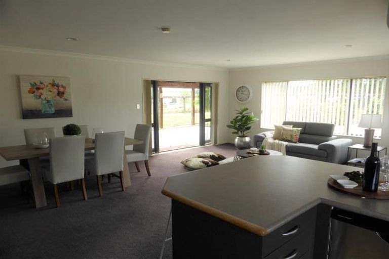 Photo of property in 45 Ridge View Crescent, Pukekohe, 2120