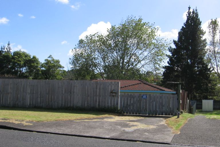 Photo of property in 105 Riverpark Crescent, Henderson, Auckland, 0610