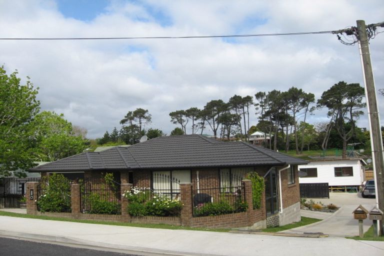 Photo of property in 5 Brandon Road, Manly, Whangaparaoa, 0930