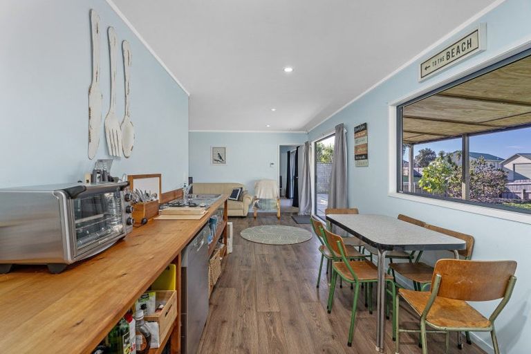 Photo of property in 123 Kowhai Avenue, Matarangi, Whitianga, 3592