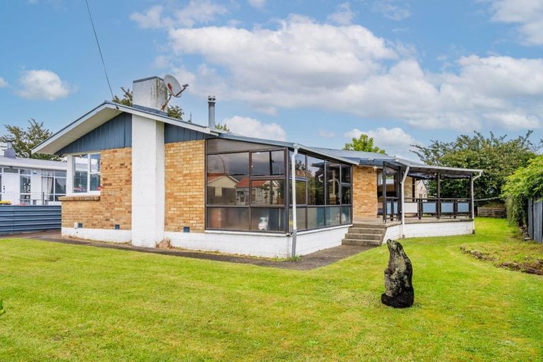 Photo of property in 8 Sunrise Avenue, Owhata, Rotorua, 3010