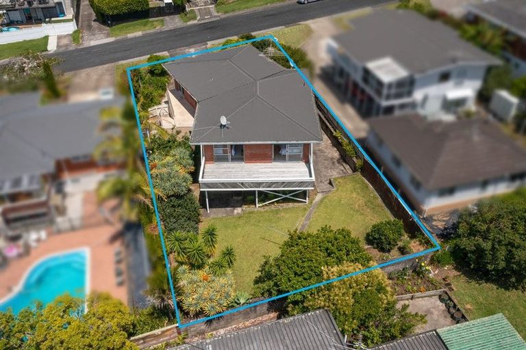 Photo of property in 134 Exmouth Road, Northcote, Auckland, 0627