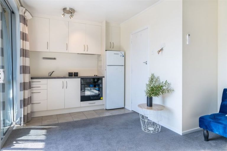 Photo of property in 16 Bradshaw Street, South Dunedin, Dunedin, 9012