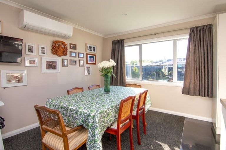 Photo of property in 18 Millbrook Place, Ashhurst, 4810