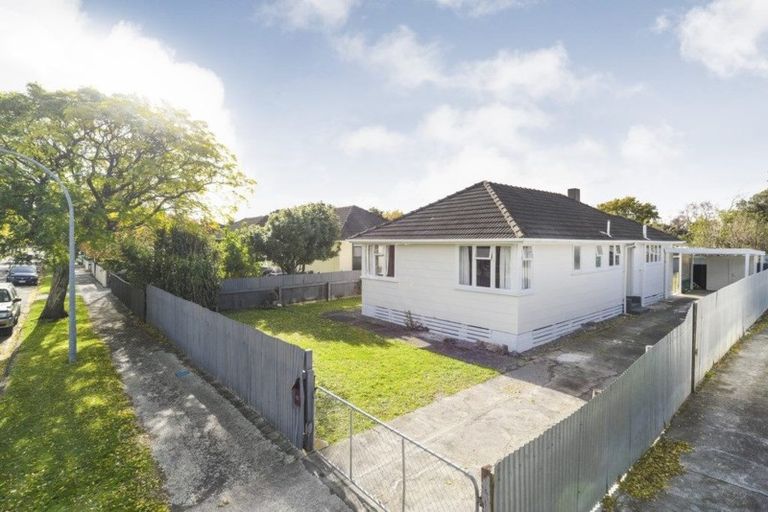 Photo of property in 29 Cardiff Street, Awapuni, Palmerston North, 4412
