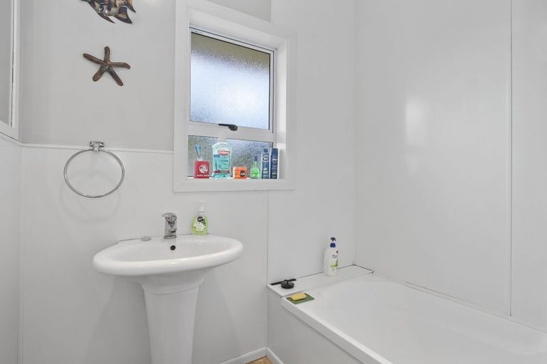 Photo of property in 36 Gibson Road, Tuakau, 2121