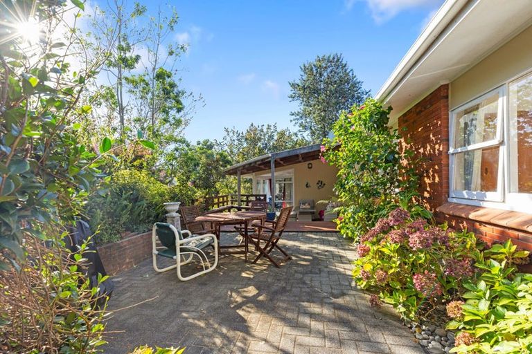 Photo of property in 27 Glen Terrace, Te Puke, 3119