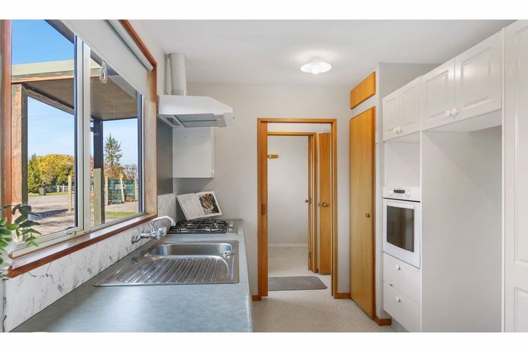 Photo of property in 5 Bluff Street, Coalgate, 7673