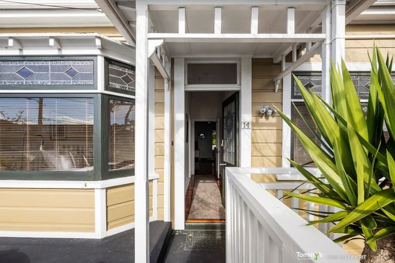 Photo of property in 14 Finlay Terrace, Mount Cook, Wellington, 6021