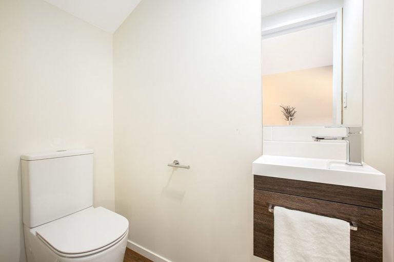 Photo of property in 22 Pearce Crescent, Taita, Lower Hutt, 5011