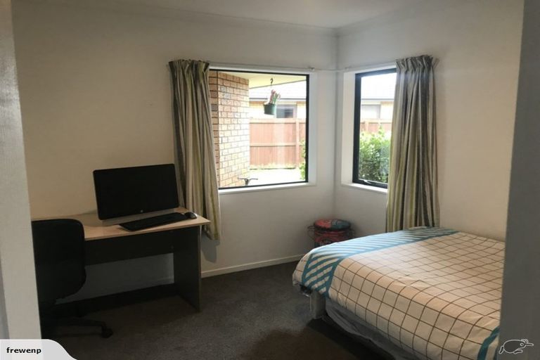 Photo of property in 8 Monet Vale, Rolleston, 7614