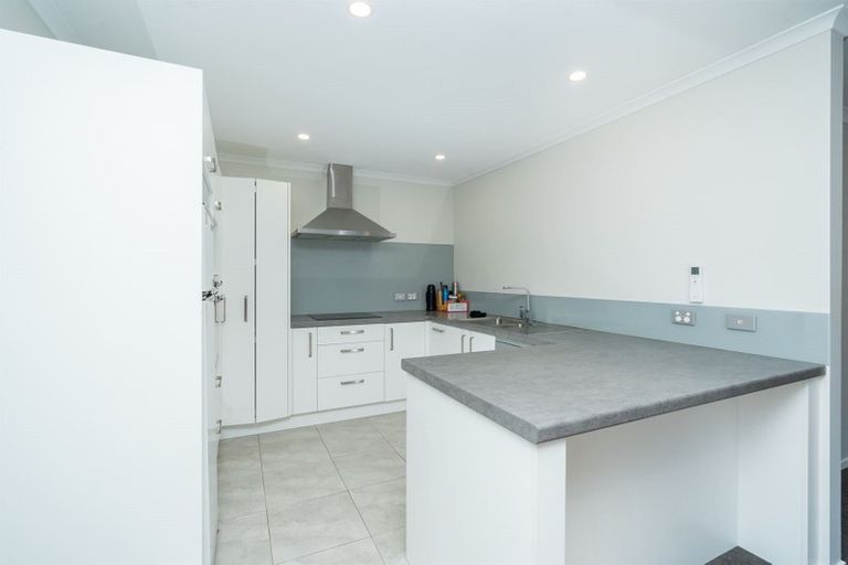 Photo of property in 8 Ridgedale Crescent, Flagstaff, Hamilton, 3210