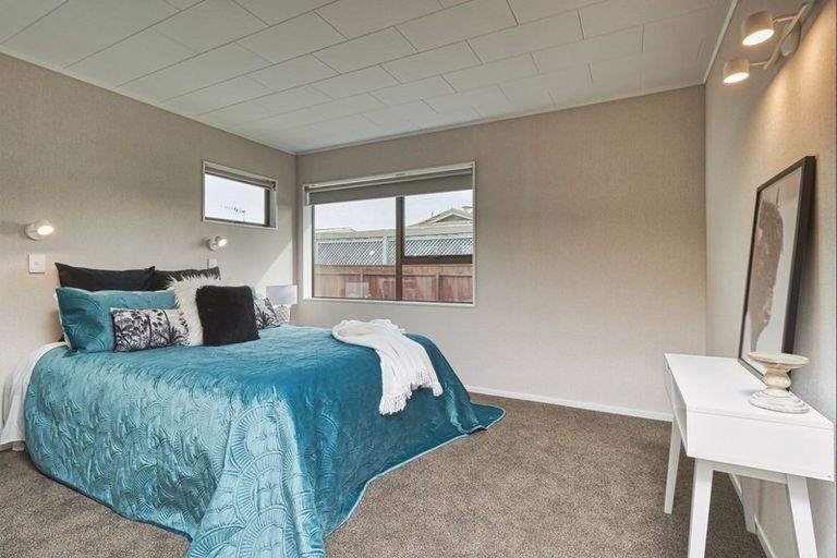 Photo of property in 1/12 Avenue Road, Greenmeadows, Napier, 4112