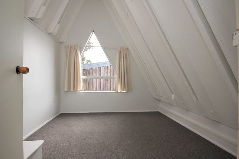 Photo of property in 143 Mount Pleasant Road, Mount Pleasant, Christchurch, 8081